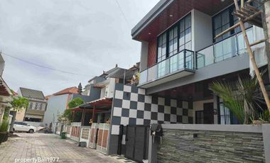 Villa full furnished di Gatsu Barat Denpasar