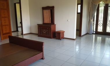 Dijual Rumah Besar View Bagus dekat Kampus UPI, NHI Setiabudi Bandung