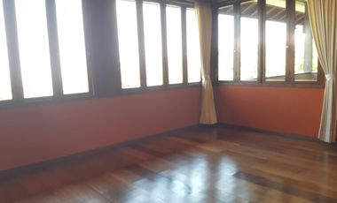 Dijual Rumah Besar View Bagus dekat Kampus UPI, NHI Setiabudi Bandung