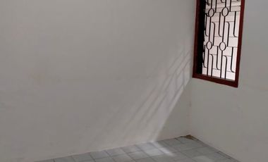 Rumah Siap Huni Irigasi Danita Akses Mudah ke Stasiun Bekasi (73520 OC)