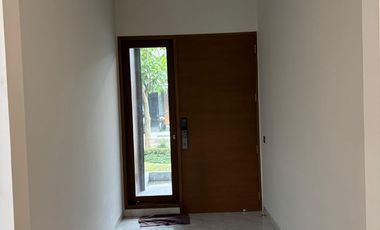 RUMAH BAGUS 2 LANTAI BANGUNAN BARU MINIMALIS MODERN SIAP HUNI DI CHERRYFIELD BANDUNG