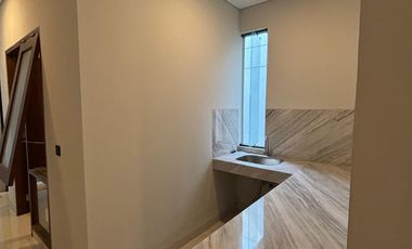RUMAH BAGUS 2 LANTAI BANGUNAN BARU MINIMALIS MODERN SIAP HUNI DI CHERRYFIELD BANDUNG