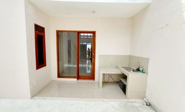 RUMAH BAGUS 2 LANTAI MINIMALIS MODERN LINGKUNGAN ASRI NYAMAN SIAP HUNI DI KOTA BALI RESIDENCE BANDUNG