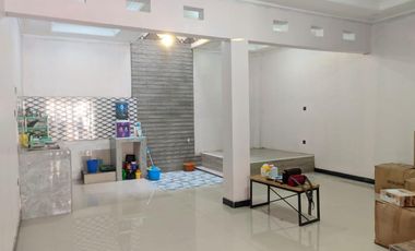 RUMAH BAGUS 2 LANTAI MINIMALIS MODERN LINGKUNGAN ASRI NYAMAN SIAP HUNI DI KOTA BALI RESIDENCE BANDUNG