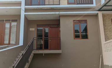 RUMAH BAGUS 2 LANTAI MINIMALIS MODERN LINGKUNGAN ASRI NYAMAN SIAP HUNI DI KOTA BALI RESIDENCE BANDUNG
