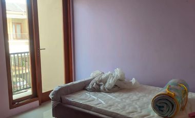 RUMAH BAGUS 2 LANTAI MINIMALIS MODERN LINGKUNGAN ASRI NYAMAN SIAP HUNI DI KOTA BALI RESIDENCE BANDUNG