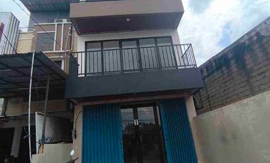 Di sewakan ruko 3 lantai siap pakai di meruya jakarta barat