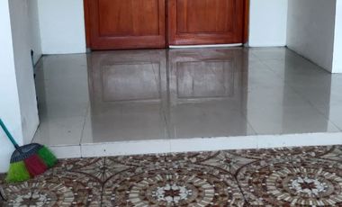RUMAH LUAS NYAMAN 4 LANTAI SIAP HUNI DI CISARANTEN ENDAH ARCAMANIK BANDUNG