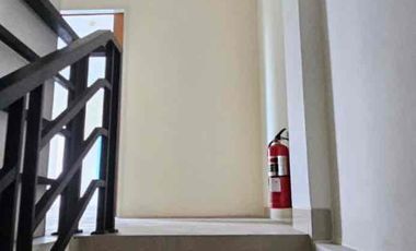 Dijual Rp 8,2 M Gedung Eks Bukopin Meruya