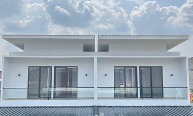 Rumah Baru Elegan Siap Huni Cicilan Mulai 4 Jutaan, Akses Strategis 10 Menit ke Tol Cijago dan Stasiun KRL di Depok - DP 0%, FREE PPN, Sertifikat SHM & Bebas Biaya Biaya