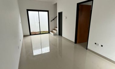 Rumah Baru Elegan Siap Huni Cicilan Mulai 4 Jutaan, Akses Strategis 10 Menit ke Tol Cijago dan Stasiun KRL di Depok - DP 0%, FREE PPN, Sertifikat SHM & Bebas Biaya Biaya