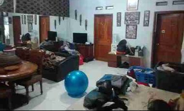 Di Jual rumah 1 lantai 4 kamar tidur  di perumahan bumi taruno permai karawang