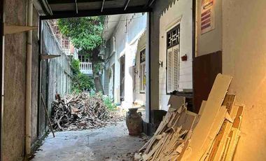 Dijual cepat, murah,  rumah tua di Cisadane, Cikini Jakarta Pusat