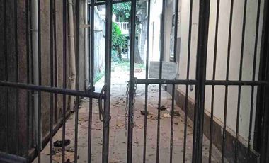 Dijual cepat, murah,  rumah tua di Cisadane, Cikini Jakarta Pusat