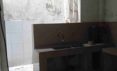 Dijual cepat, murah,  rumah tua di Cisadane, Cikini Jakarta Pusat