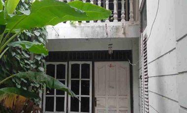 Dijual cepat, murah,  rumah tua di Cisadane, Cikini Jakarta Pusat