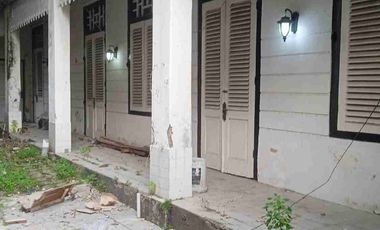 Dijual cepat, murah,  rumah tua di Cisadane, Cikini Jakarta Pusat