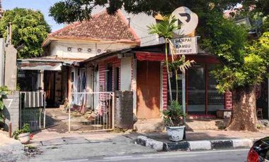 Dijual cepat, murah,  rumah tua di Cisadane, Cikini Jakarta Pusat