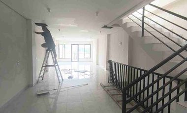 Ruko 3 Lantai Siap Huni Baru Renovasi Cocok Buat Usaha Meruya Jakarta Barat