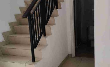 Disewa Rumah Green Lake City