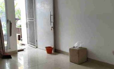 Disewa Rumah Green Lake City