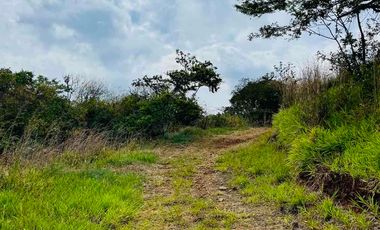 VENTA- CASA LOTE A 7 KM DE BARICHARA – NATURALEZA, SILENCIO Y ESTILO TRADICIONAL