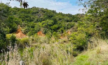 VENTA- CASA LOTE A 7 KM DE BARICHARA – NATURALEZA, SILENCIO Y ESTILO TRADICIONAL