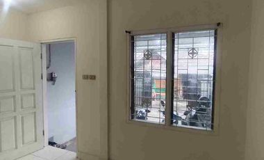 Rumah Siap Huni 1.5 lantai di Duri Kepa Jakbar