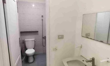 Rumah Siap Huni 1.5 lantai di Duri Kepa Jakbar