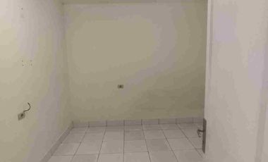 Rumah Siap Huni 1.5 lantai di Duri Kepa Jakbar