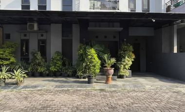 UMAH MEWAH 2 LANTAI ISTIMEWA DALAM PERUMAHAN PONDOK PERMAI NITIKAN UMBULHARJO DEKAT XT SQUARE JOGJAKARTA