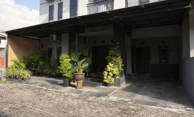 UMAH MEWAH 2 LANTAI ISTIMEWA DALAM PERUMAHAN PONDOK PERMAI NITIKAN UMBULHARJO DEKAT XT SQUARE JOGJAKARTA