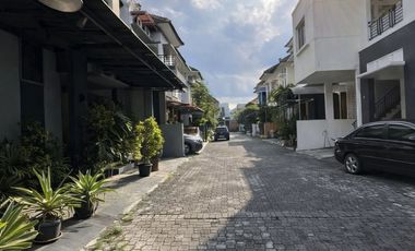 UMAH MEWAH 2 LANTAI ISTIMEWA DALAM PERUMAHAN PONDOK PERMAI NITIKAN UMBULHARJO DEKAT XT SQUARE JOGJAKARTA