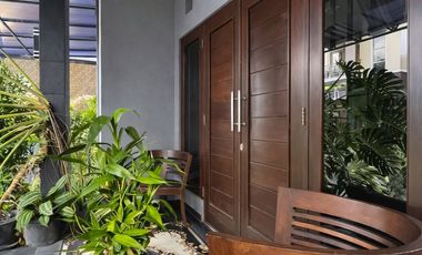 UMAH MEWAH 2 LANTAI ISTIMEWA DALAM PERUMAHAN PONDOK PERMAI NITIKAN UMBULHARJO DEKAT XT SQUARE JOGJAKARTA