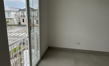 Casa con 3 Habitaciones en Alquiler, Vía a La Costa Alba del Bosque