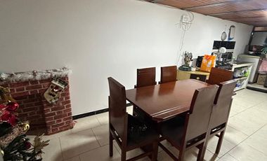 SE VENDE CASA CON APARTAMENTO EN TUNJA