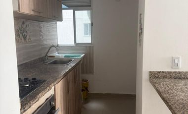 Apartamento de 2 alcobas más estudio En Alamaeda del Rio