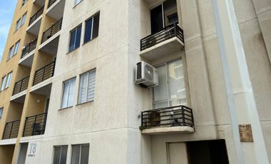 Apartamento de 2 alcobas más estudio En Alamaeda del Rio