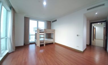 APARTMENT PAKUBUWONO VIEW 3 BR, SEMI FURNISH