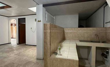 Dijual Cepat Rumah Huk di Cengkir Kelapa Gading