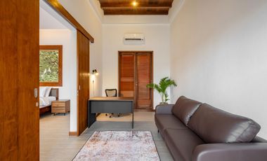 Villa Bumbak Umalas Kerobokan Badung-Bali Lingkungan Villa