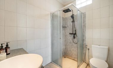 Villa Bumbak Umalas Kerobokan Badung-Bali Lingkungan Villa