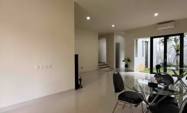 Dijual Rumah Baru Kebayoran Baru 2 Lantai Mewah Murah Akses Dekat Tol Nempel Jakarta Selatan