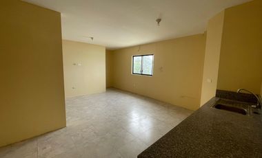 En venta | Casa rentera dividida en 4 departamentos – Manta
