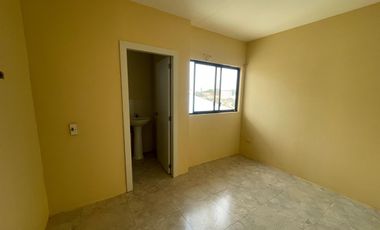 En venta | Casa rentera dividida en 4 departamentos – Manta
