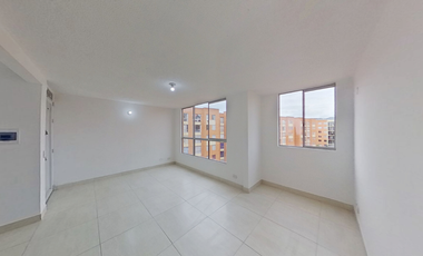 Apartamento remodelado en piso 5 – Conjunto Calicanto, Ciudad Verde 🏢✨