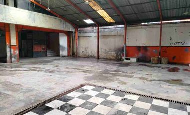 Bangunan Eks Bengkel Mobil, Jalan Raya Pekayon Jatiasih, Bekasi Kota