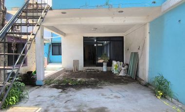 Casa en venta en Chalco Centro: invierte en una propiedad con gran potencial y plusvalía en aumento- 3 recamaras, 3 baños
