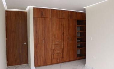 HERMOSA CASA EN VENTA EN PARQUE BERNA CON UNA UBICACIÓN PRIVILEGIADA.