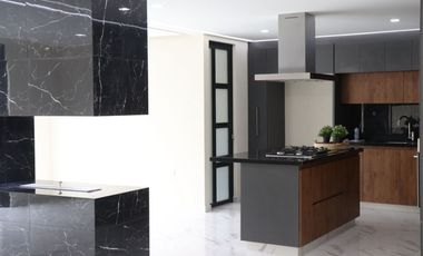 HERMOSA CASA EN VENTA EN PARQUE BERNA CON UNA UBICACIÓN PRIVILEGIADA.